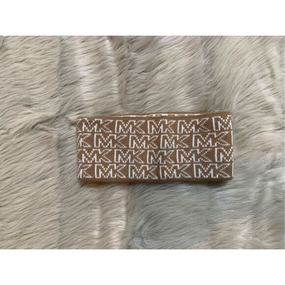 Michael Kors Linear MK Logo Knit Reversible Headband - Dark Camel Brown/White - Picture 1 of 3
